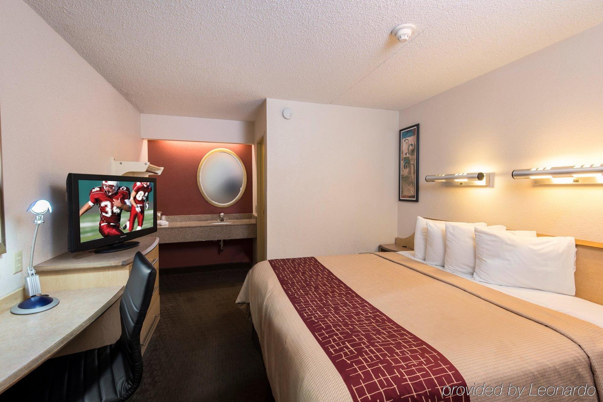 Red Roof Inn Detroit - Roseville St Clair Shores Exterior foto