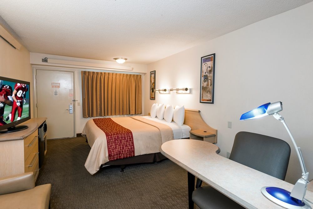 Red Roof Inn Detroit - Roseville St Clair Shores Exterior foto
