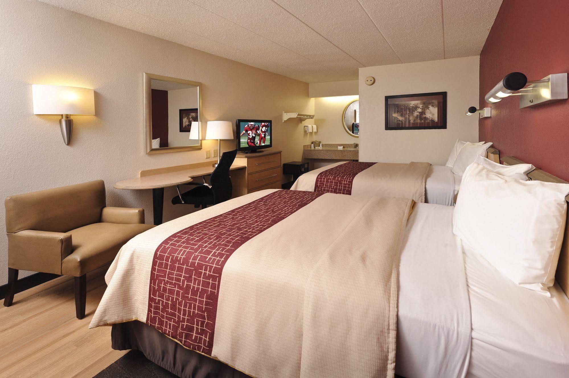 Red Roof Inn Detroit - Roseville St Clair Shores Exterior foto